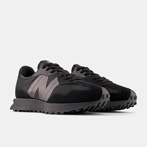New Balance 327 Black with magnet